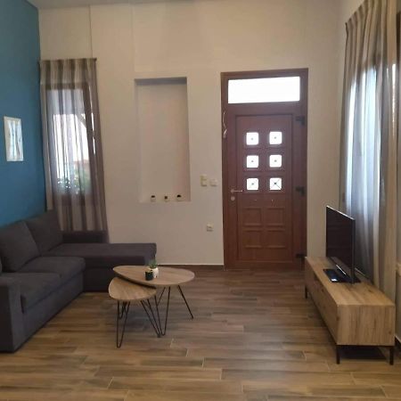 Plumbago Apartment Theologos  外观 照片