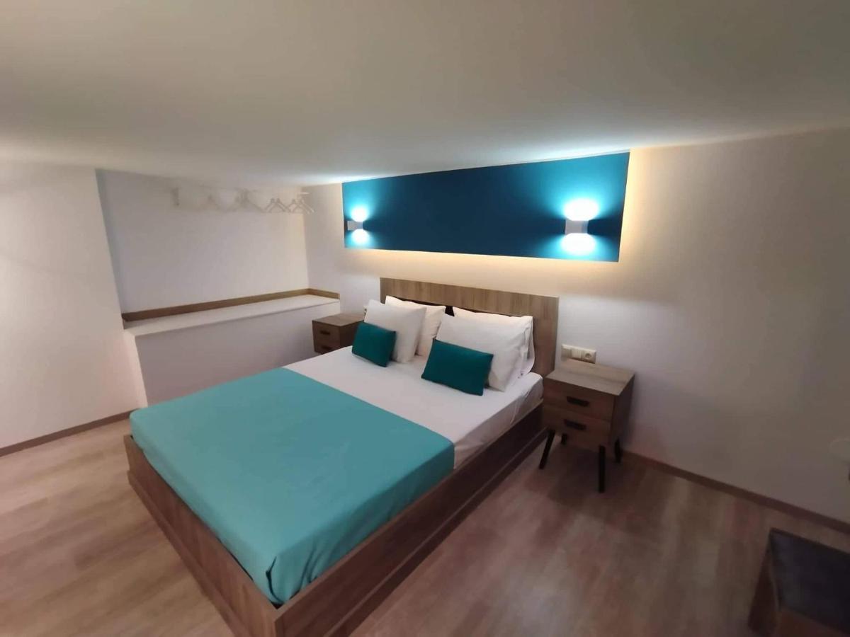 Plumbago Apartment Theologos  外观 照片